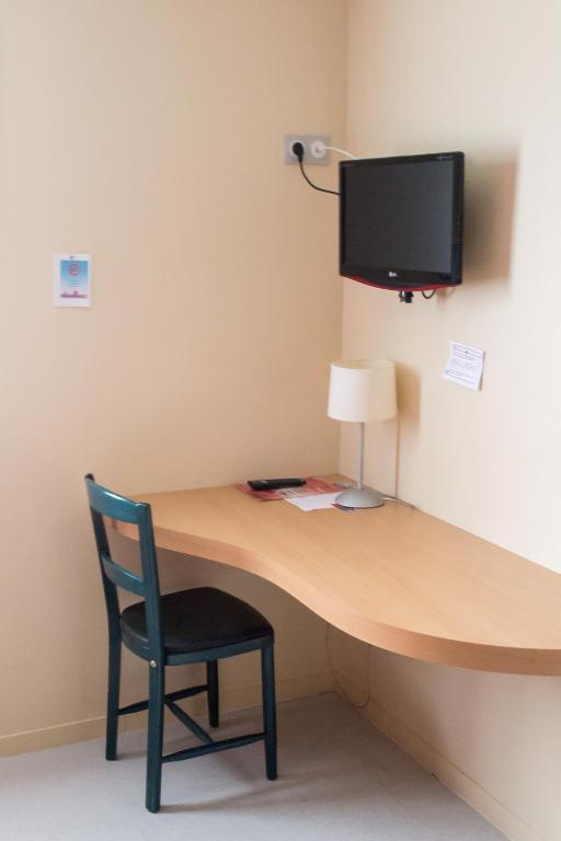Hotel Le Grand Chene Gièvres Kamer foto